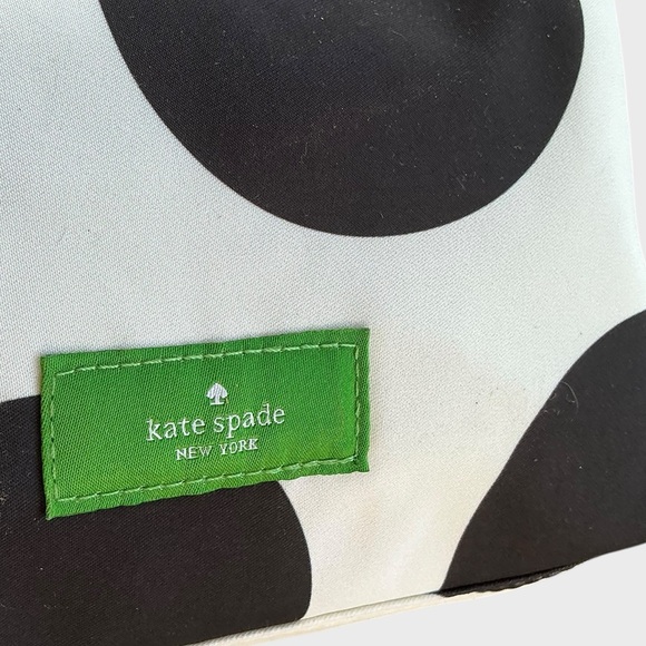 Kate Spade Everything Puffy Medium Cosmetic Case Bag with Green Accents - Picture 3 of 7